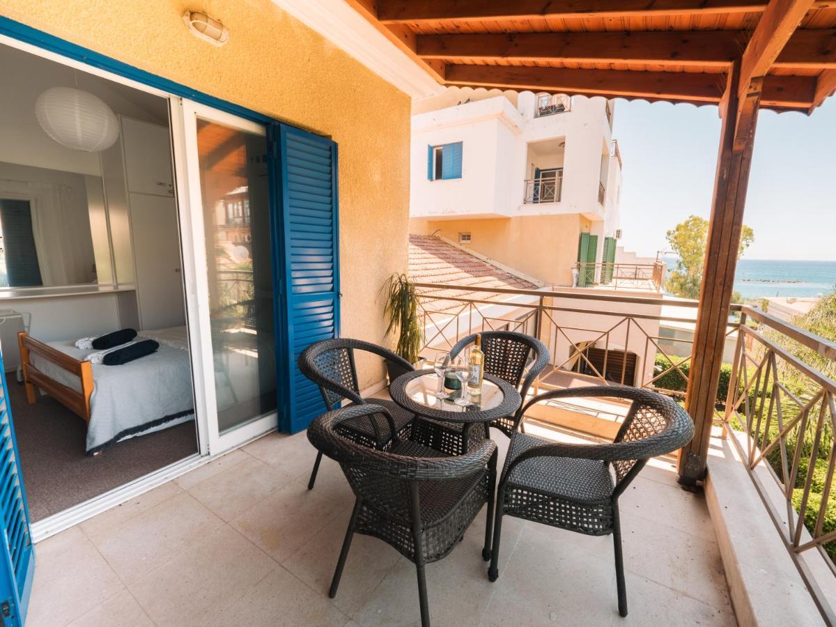 The Salnik Beach Apartment Limassol Luaran gambar
