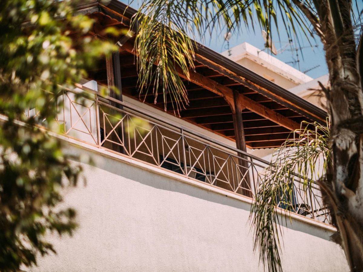 The Salnik Beach Apartment Limassol Luaran gambar