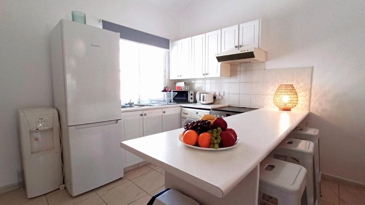 The Salnik Beach Apartment Limassol Bilik gambar